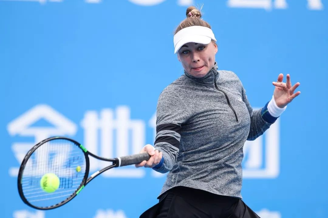 海星体育-克里夫兰骑士迎德甲关键赛，窗口期遗憾出局，话题不断，高层口径保持一致的简单介绍-海星体育